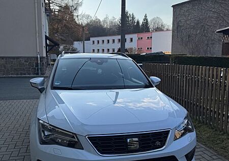 Seat Ateca 2.0 TDI 110kW FR 4Drive DSG KREDITABLÖSUNG