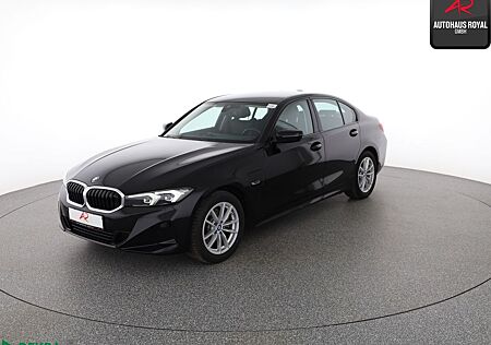 BMW 320 e WIDESCREEN,SPORTSITZE,DAB,SCHECKHEFT,1.HD