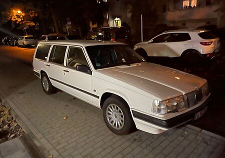 Volvo 940 2.3T