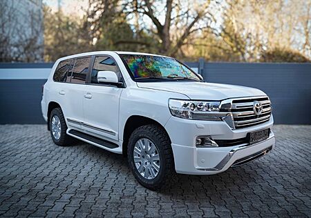 Toyota Land Cruiser VR7 / B6 Alpha Armouring Panzer