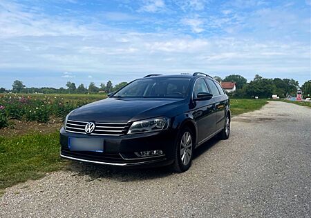 VW Passat Variant Volkswagen 1.4 TSI DSG Business Edition ...