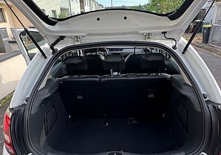 Citroën C3 PureTech 82 Stop & Start Selection ETG Se...