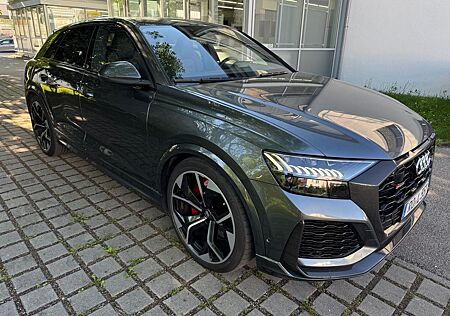 Audi RS Q8 RSQ8 quattro-B&O-RSSportabgas-360°-23Zoll-Matrix