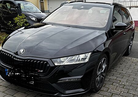 Skoda Octavia 2.0 TDI DSG RS Combi RS