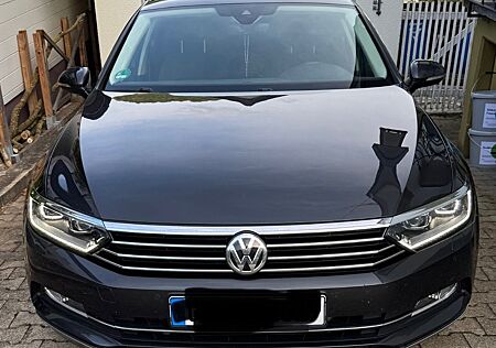 VW Passat Variant Volkswagen 2.0 TDI SCR 140kW DSG Highlin...