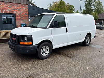 GMC Savana Cargo Van 4x4 Bus Kastenwagen LKW
