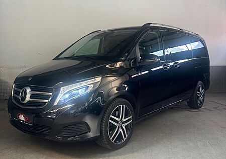 Mercedes-Benz V 220