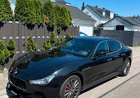 Maserati Ghibli 3.0 V6 411HP S Q4 MJ16