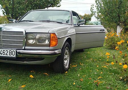 Mercedes-Benz CE 280 gebraucht kaufen Mercedes-Benz CE 280 280 CE with OM 617