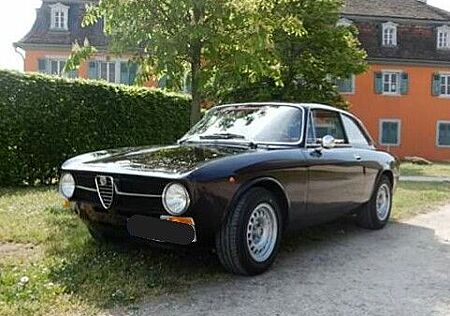 Alfa Romeo GT 1600 JUNIOR