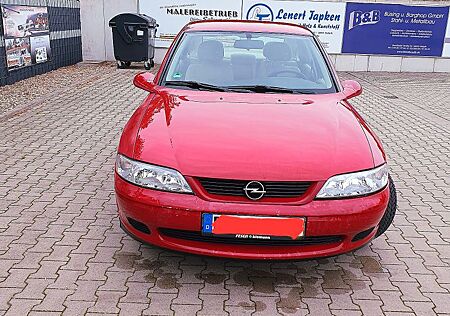 Opel Vectra 1.6 16V Comfort Comfort