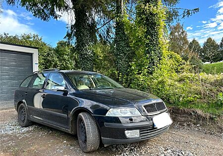 Skoda Octavia Combi 2.0 FSI Elegance Elegance