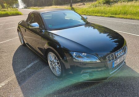 Audi TTS Roadster 2.0 TFSI S tronic quattro -