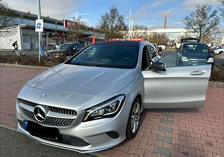 Mercedes-Benz CLA 180 Shooting Brake Unfallfrei