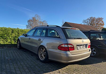 Mercedes-Benz E 220 CDI T CLASSIC Classic