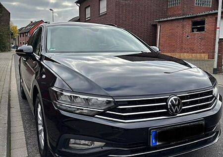 VW Passat Variant Volkswagen 1.5 TSI OPF DSG Elegance Vari...