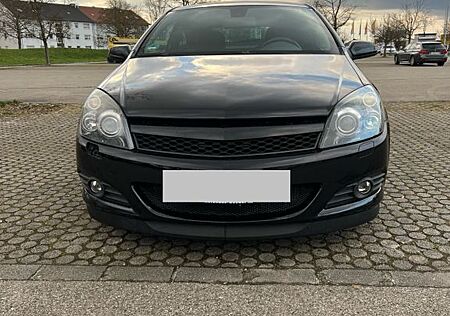Opel Astra GTC 2.0 Turbo Sport 147kW Sport