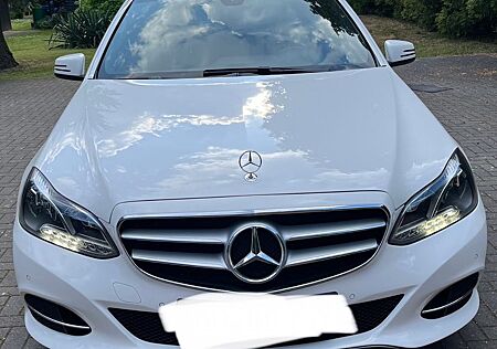 Mercedes-Benz E 220 BlueTEC T AVANTGARDE AVANTGARDE