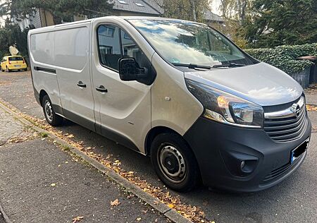 Opel Vivaro gebraucht kaufen Opel Vivaro Lange Version