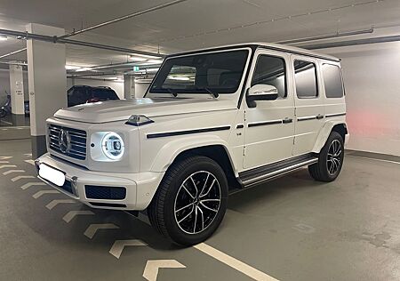 Mercedes-Benz G 500 final Edition white 1. Hand limitiert Fond