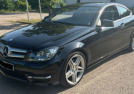 Mercedes-Benz C 220 CDI BlueEFFICIENCY AVANTGARDE + AMG-Paket