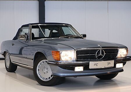 Mercedes-Benz 300 300SL Roadster R107 original 93.298 km