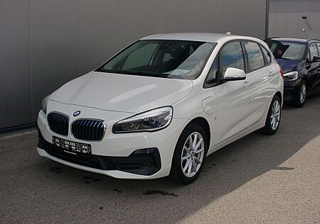BMW 2er 225xe*NAVI*PDC*AUTOMATIC*Sitzheizung
