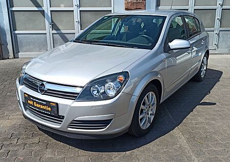 Opel Astra H Lim. Elegance / 1. HAND !