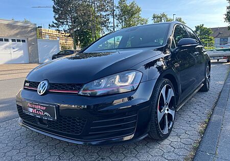 VW Golf Volkswagen VII Lim. GTI Performance BMT/DSG/Leder