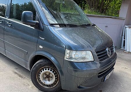 VW T5 Multivan Volkswagen >Schiebetür beidseitig>2.5 TDI