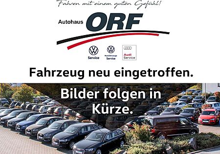 VW Touran Volkswagen 2.0 TDI Comfortline DSG LED ACC NAVI DAB