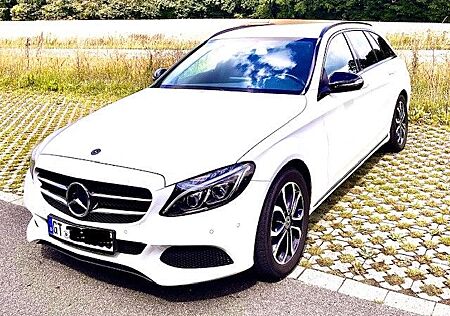 Mercedes-Benz C 200 T AVANTGARDE AVANTGARDE