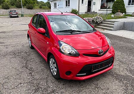 Toyota Aygo (X) Aygo (X) 1,0-l-VVT-i -