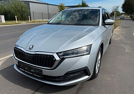 Skoda Octavia Combi Ambition *NAVI*PANORAMA*LHZ*VIRTUA