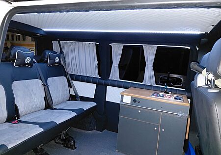VW T5 Caravelle Volkswagen T5 1,9 TDI Caravelle Camper mit Austauschmotor