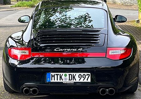 Porsche 997 Carrera 4 Coupé Carrera