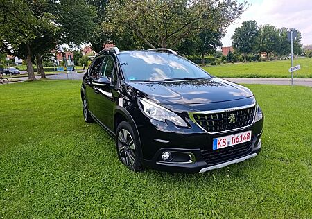 Peugeot 2008 Allure Automatik Klima Navi Leder Kamera