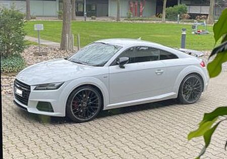 Audi TT Coupe 2.0 TFSI S-tronic Quattro Compitition