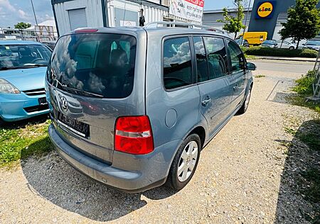 VW Touran Volkswagen 1.9 TDI 74kW Highline