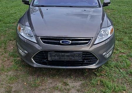 Ford Mondeo 1,6 EcoBoost Titanium Turnier Titanium