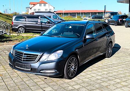 Mercedes-Benz E 220 CDI T Modell