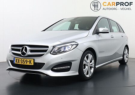Mercedes-Benz B 180 Ambition Facelift Urban navi kamera AHK au