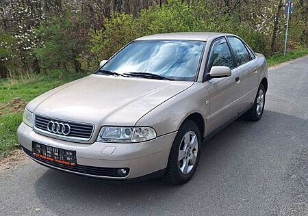Audi A4 1.8 quattro -