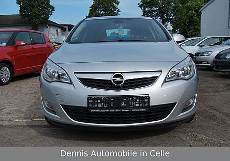 Opel Astra J Lim. 5-trg. Cosmo