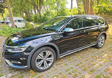 VW Passat Alltrack Volkswagen Passat Variant Alltrack BMT 4Motion 2.0 TDI