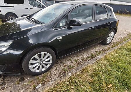 Opel Astra 1.7 CDTI 96kW BJ 2013 239.000km