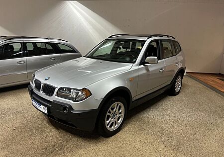 BMW X3 2.0d Panorama-Dach Navi Kamera