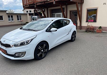 Kia ProCeed Edition 7