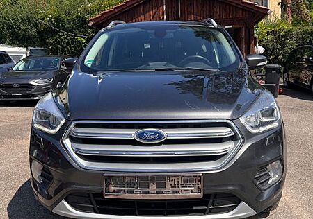 Ford Kuga Cool & Connect