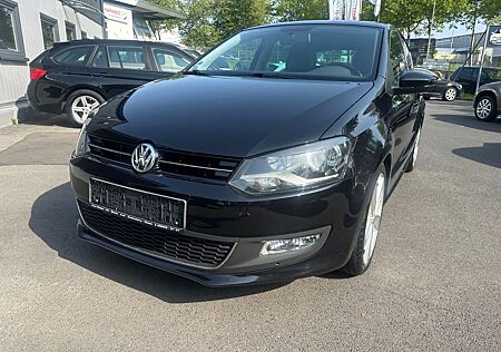VW Polo Volkswagen V Highline